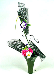 042989�º��ۥѪ�.JPG (19638 bytes)